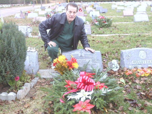 Tommy Visits President Vince Palladino’s Grave Site for Christmas
