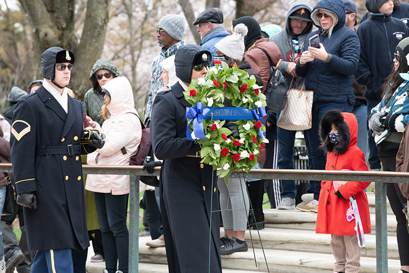 NAPS Wreath at Tomb of Unkown Soldier